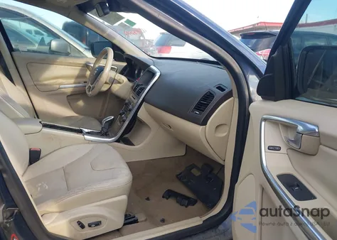 2013 Volvo Xc60 3.2/3.2 Platinum/3.2 Premier/3.2 Premier Plus z USA, uszkodzony, nr VIN YV4952DL4D2403480